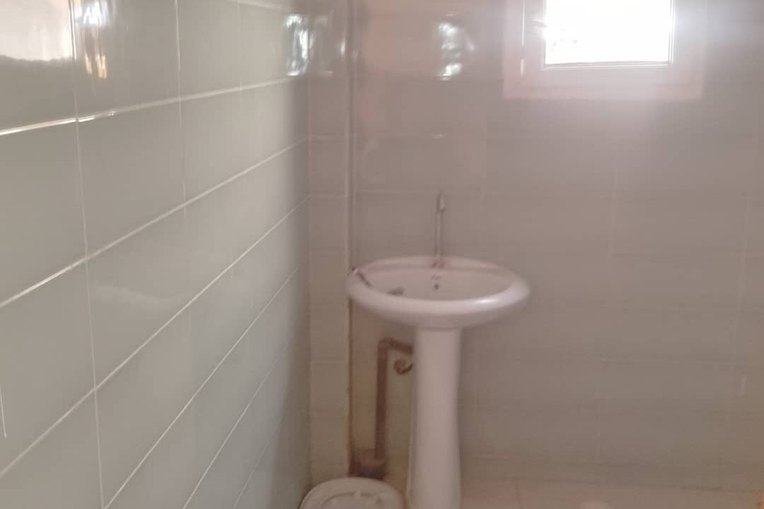 WhatsApp Image 2025-05-19 à 23.21.44_c715e5f2